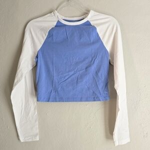 PINK Victorias Secret Blue and White Long Sleeve Raglan Crop Top M